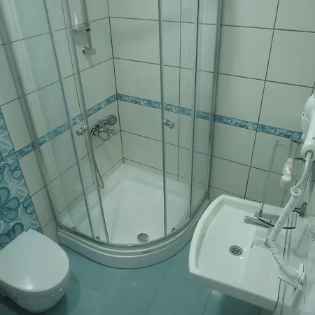 Mai̇ Bed & Breakfast