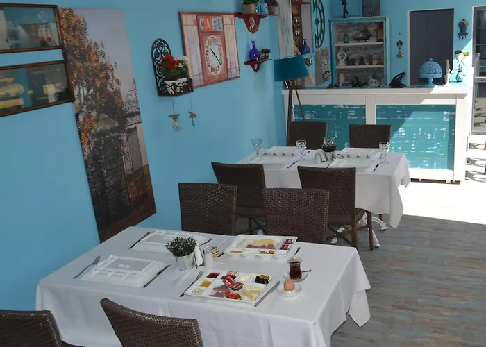 Mai̇ Bed & Breakfast