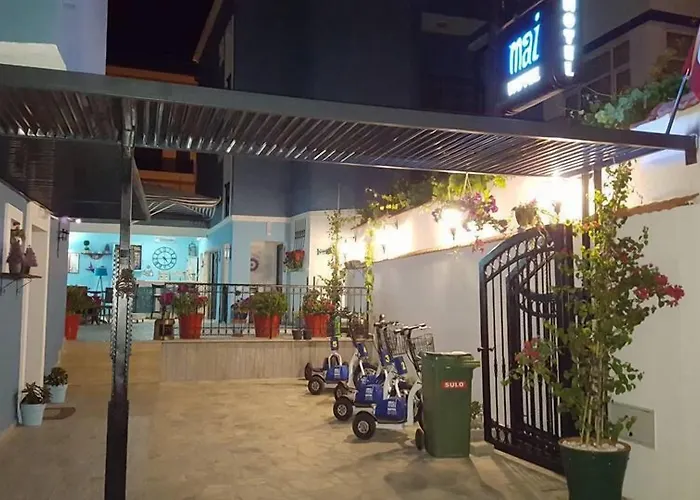 Mai̇ Bed & Breakfast